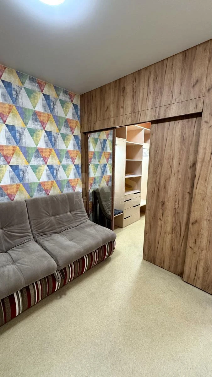 1k apartment vul. Rajduzhna 56632531