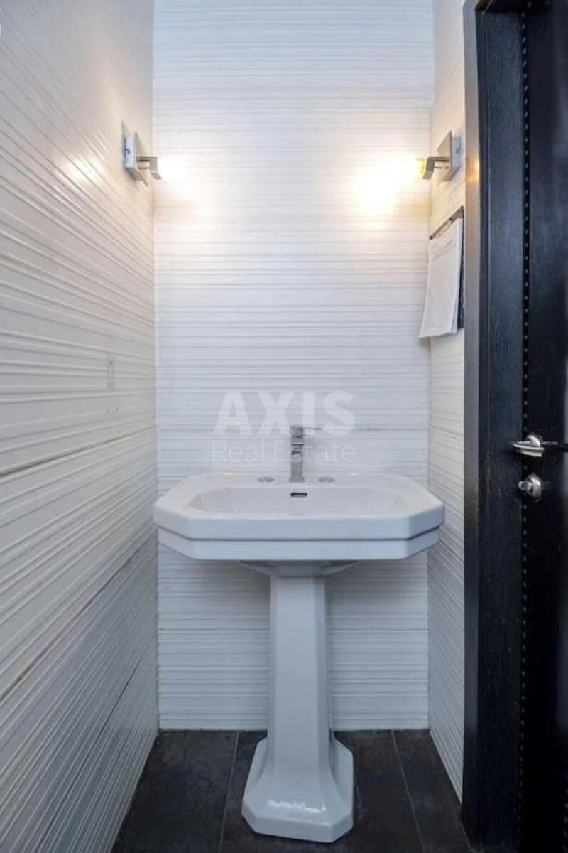 Office vul. Saksagans'kogo 120, 235m2641438