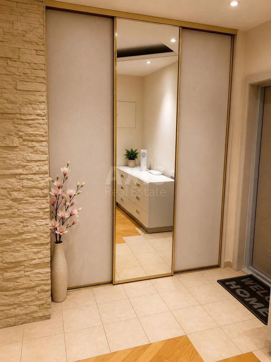 1k apartment vul. Ahmatovoi' Anny 13689793