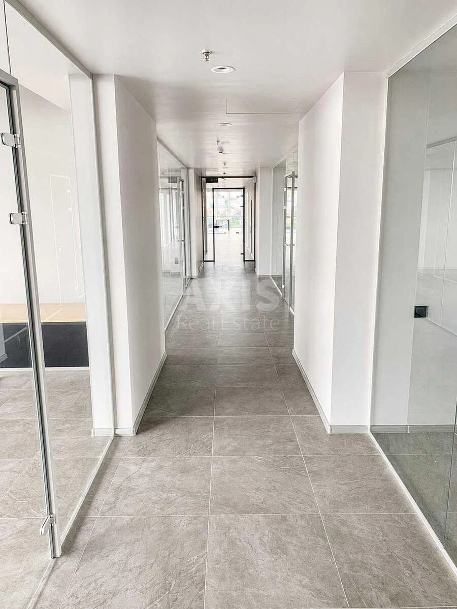 Office pr-t Stepana Bandery 9Б, 770m2710184