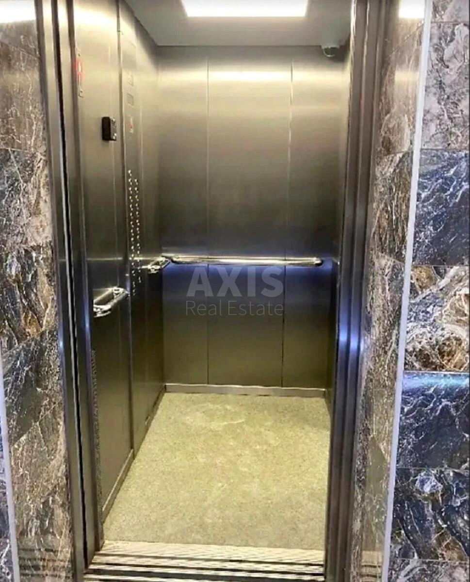 3k apartment vul. Kahovs'ka 606460515