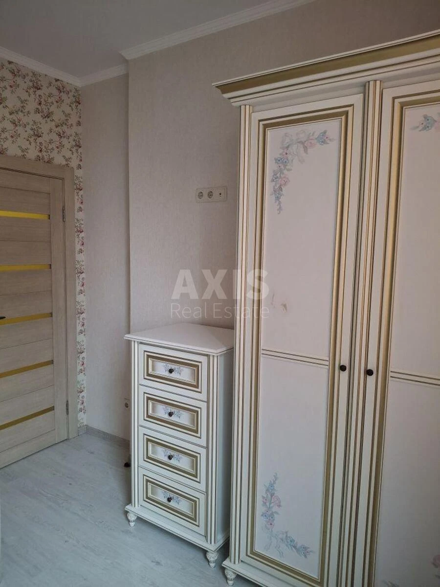 2k apartment vul. Yulia Zdanovska 46/1662565