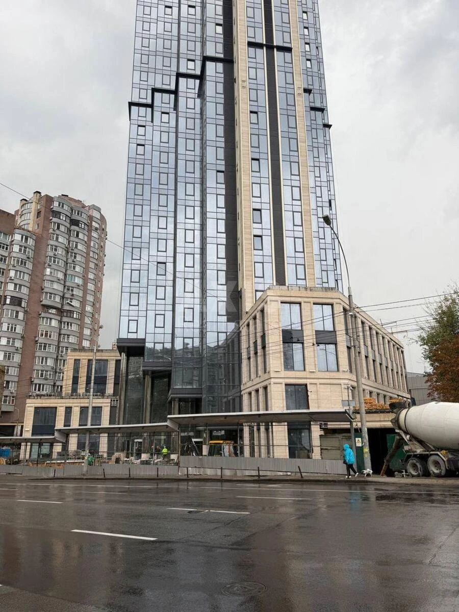 Trade object vul. Antonovycha 136, 1630m2712035