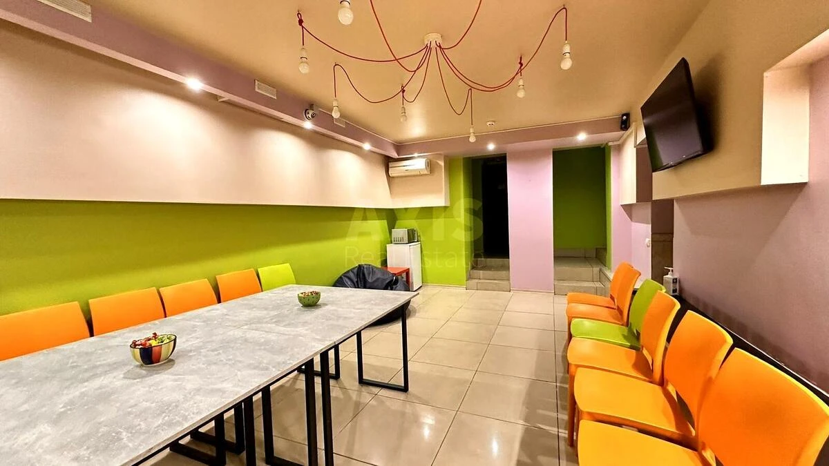 Office vul. Antonovycha 150, 133m2655515