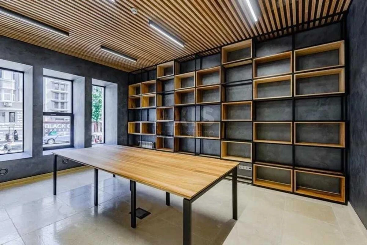 Объект торговли ул. Петлюры Симона 14, 1795м2652096