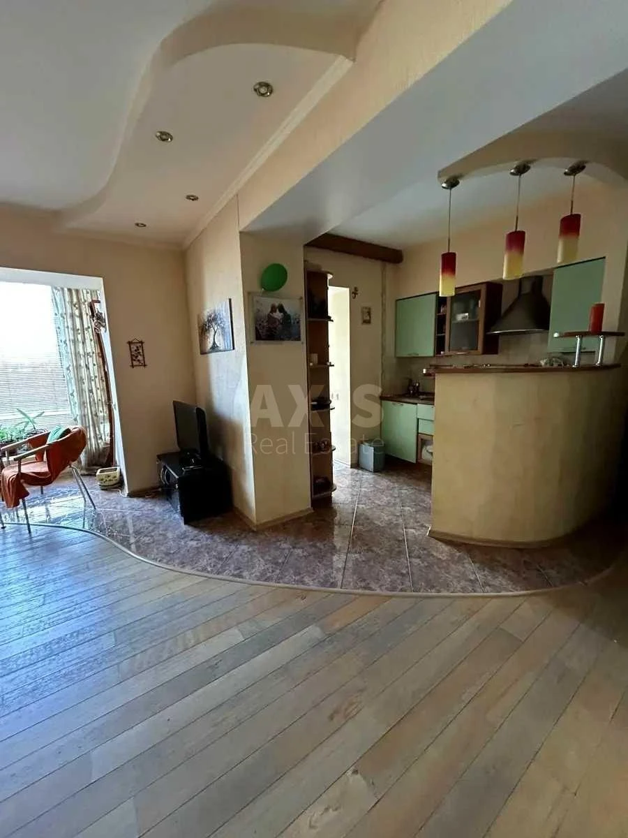 1k apartment vul. Vidpochynku 10626972