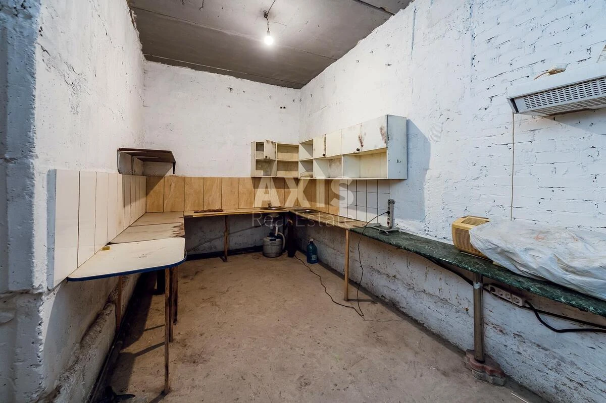 Service object vul. Trostjanec'ka forty-nine A, 176m2639314