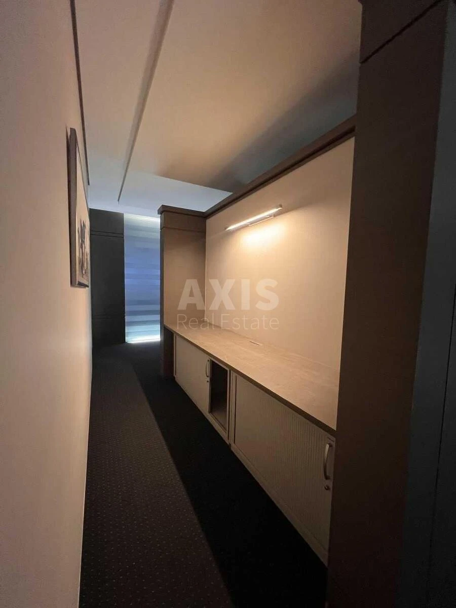 Office vul. Students'ka 5, 617m2669849