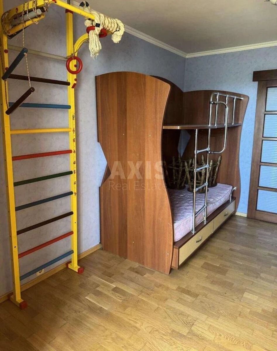 4к квартира ул. Каштановая 10691239