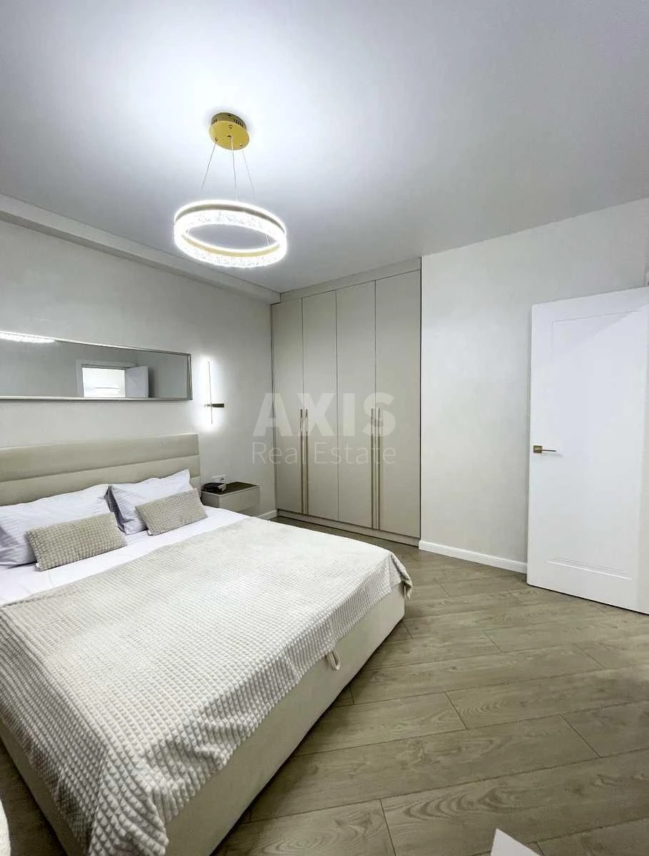 1k apartment vul. Myhajla Maksymovycha 28Е705910