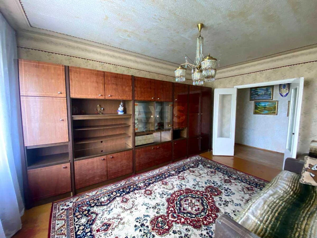 3k apartment pr-t Svobody 1/60706006