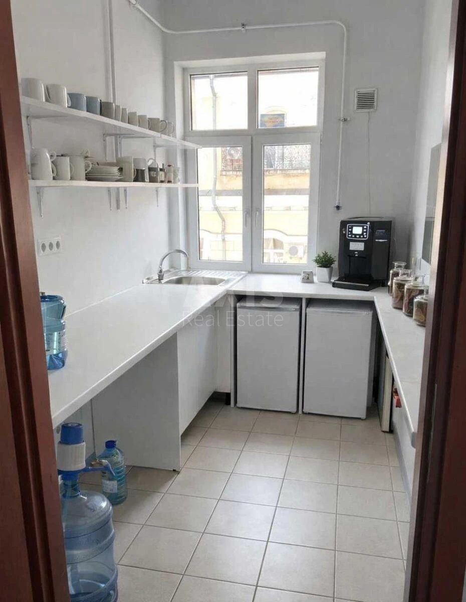 Офис ул. Липская 19/7, 158м2705161