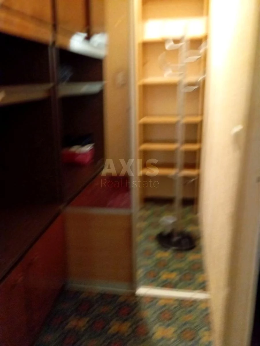 1к квартира ул. Левко Лукьяненко 13658409