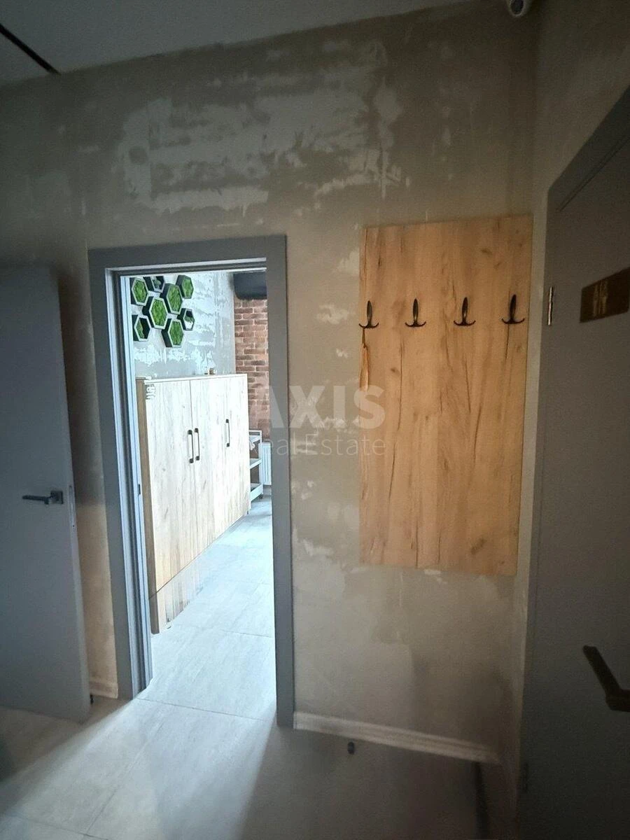 Офис ул. Михаила Максимовича 26, 43м27103110