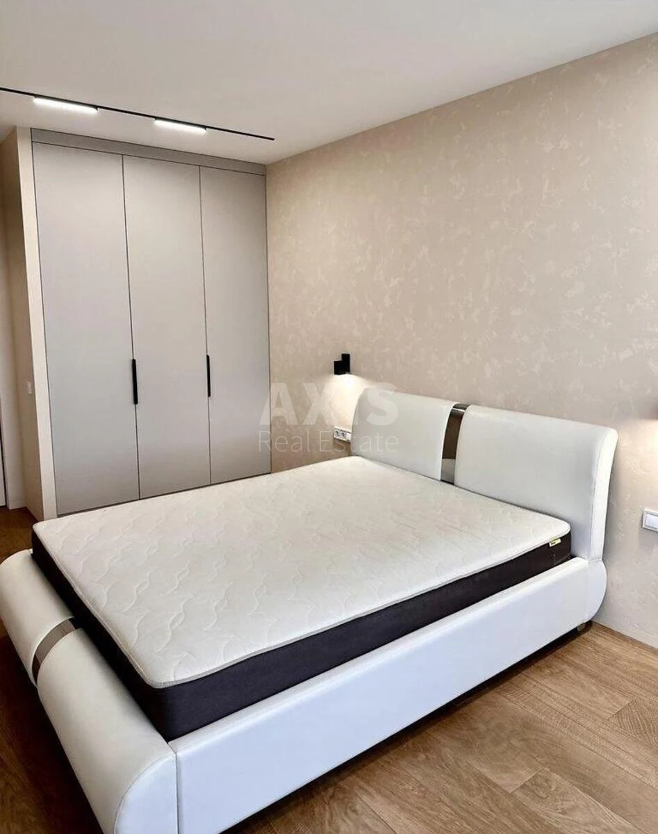 2к квартира пр-т Берестейский 5В679574