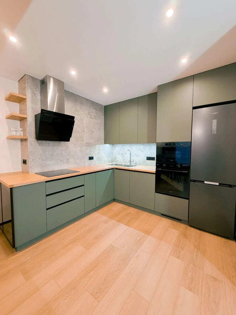 2k apartment vul. Oleksandra Olesja 17А69436
