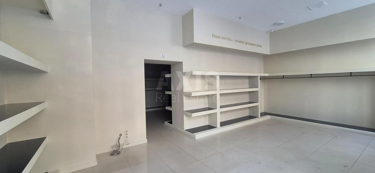 Office vul. Rustaveli Shota 21, 122m2666644