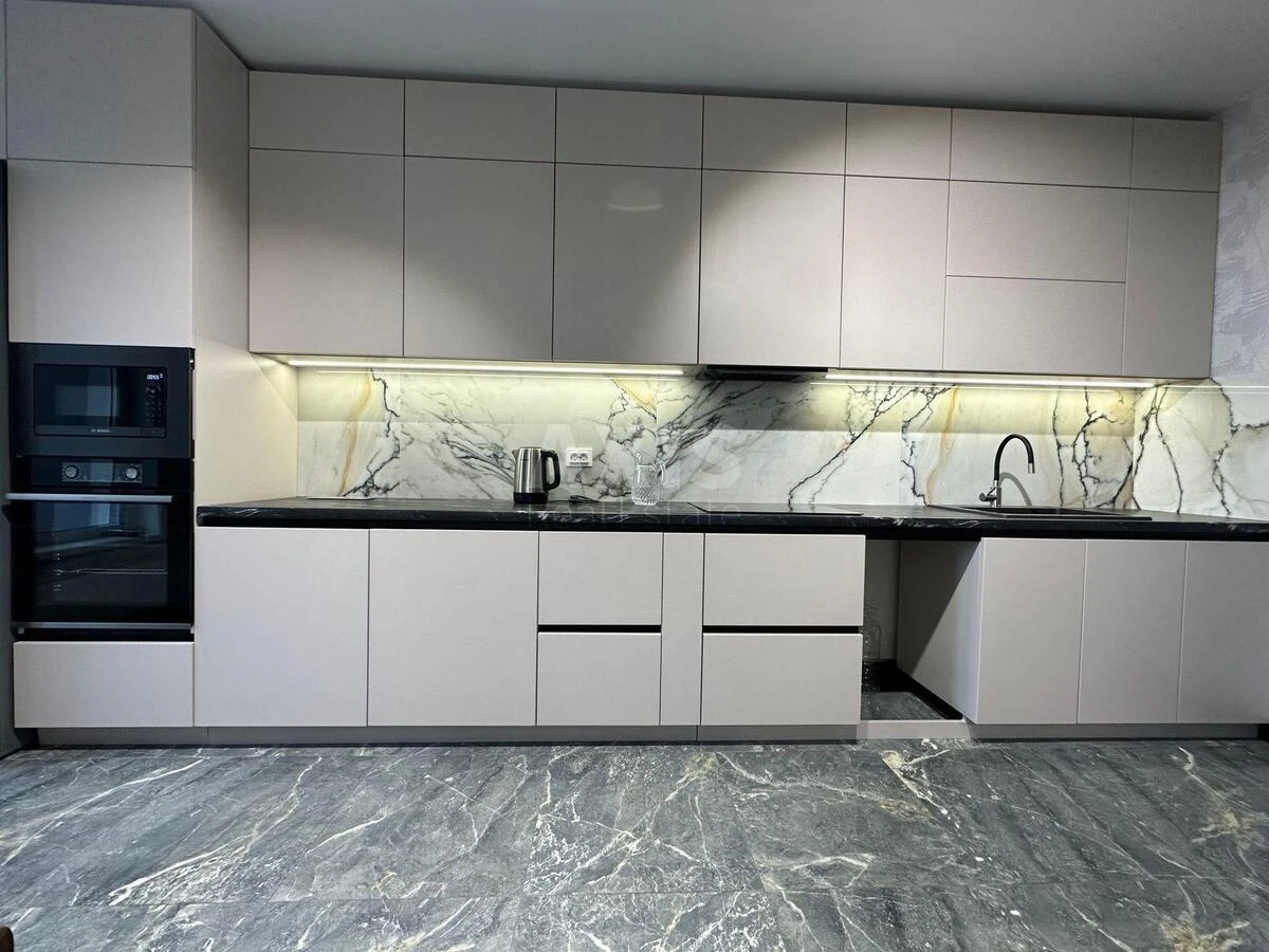 3k apartment vul. Kadets'kyj gaj 1058039