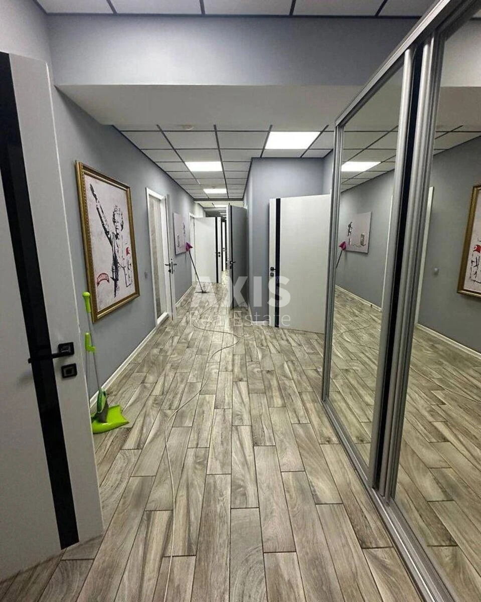 Офис ул. Дегтяревская Тридцать три А, 260м2495252