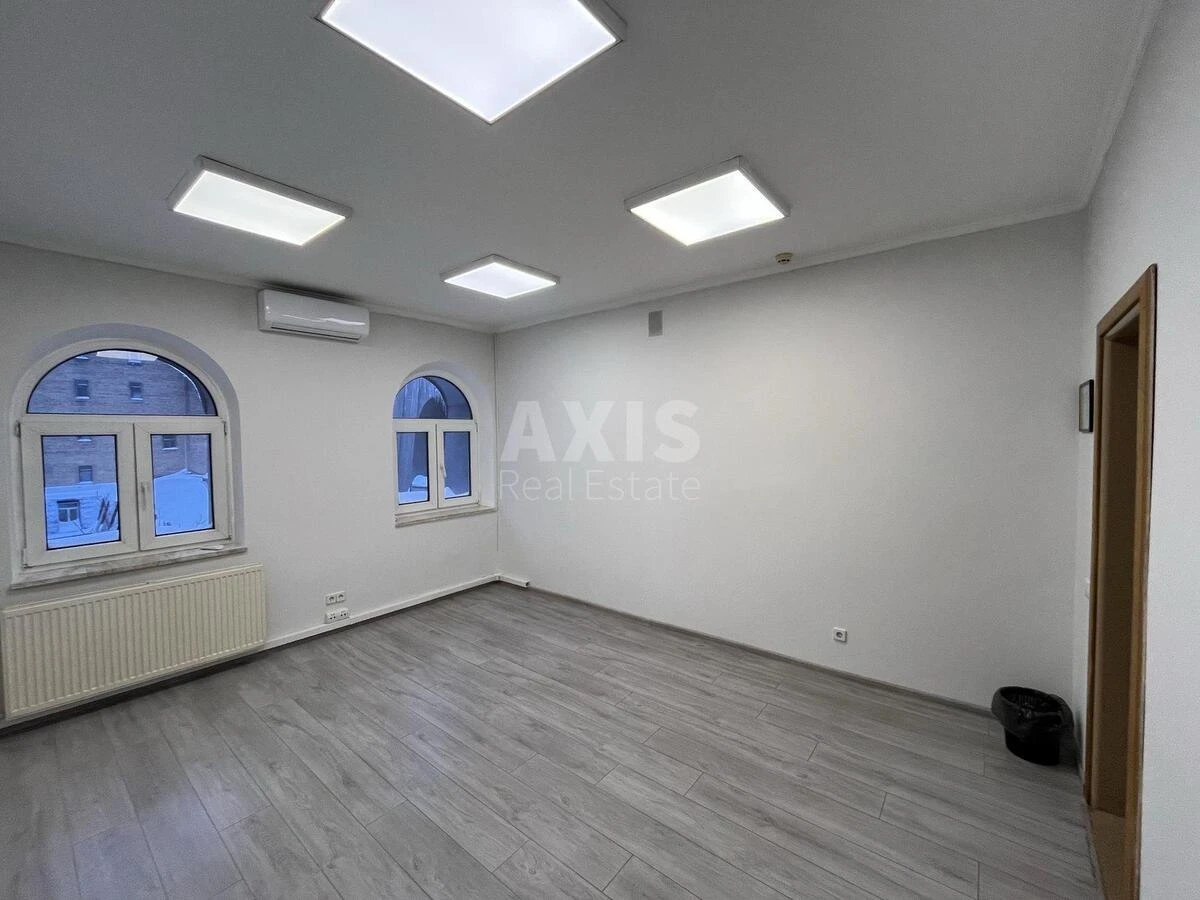 Office vul. Franka Ivana 42Б, 41m2680646