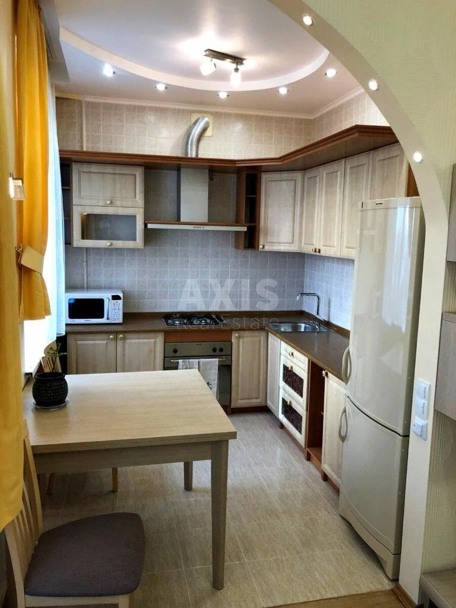 2к квартира пер. Горской Аллы 10681898