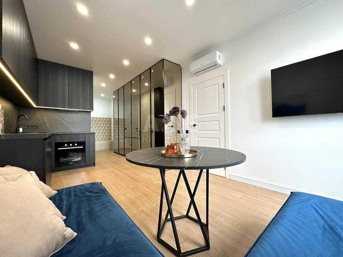 2k apartment vul. Zarichna 16712613