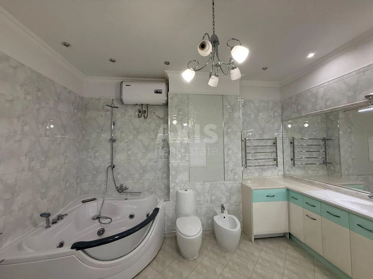 3k apartment vul. Obolons'ka naberezhna 15802011