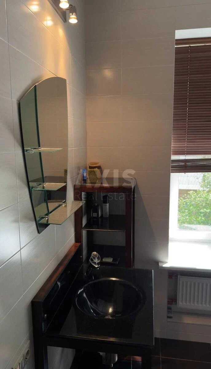 1k apartment vul. V'jacheslava Lypyns'kogo 9688054