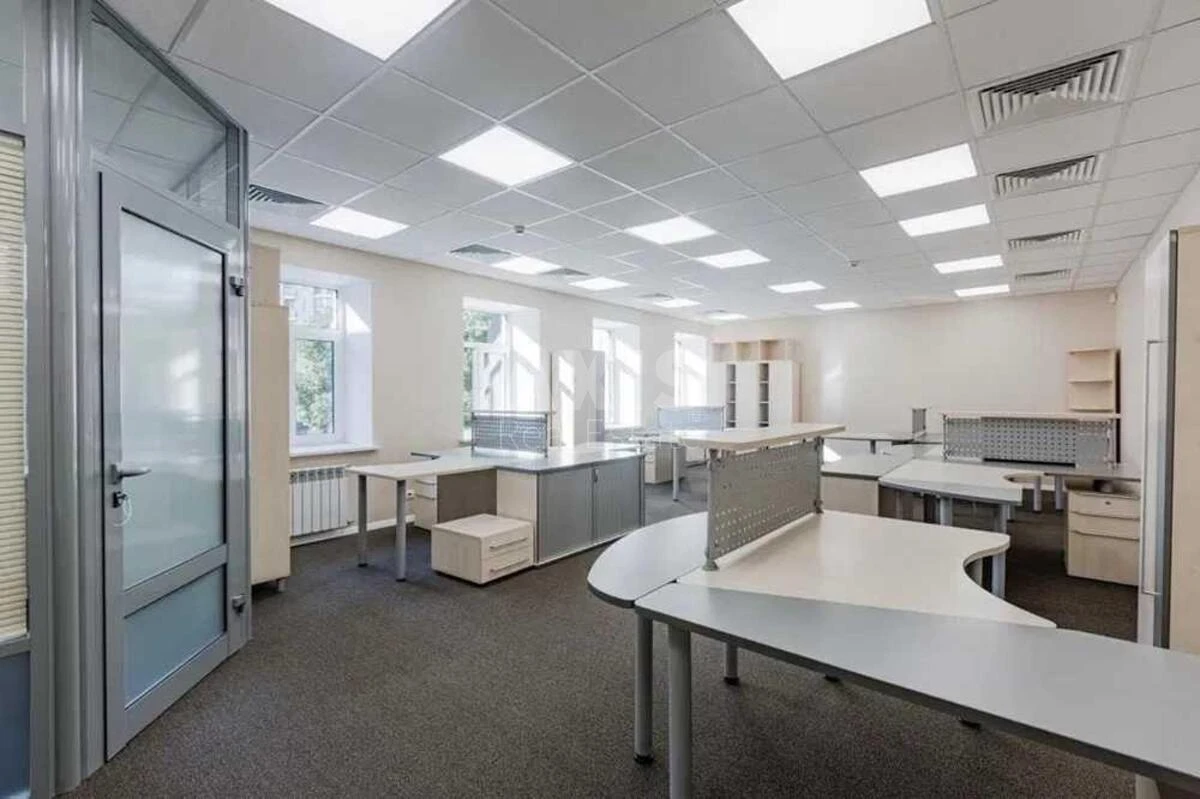 Trade object vul. Petljury Symona 14, 1795m2652097