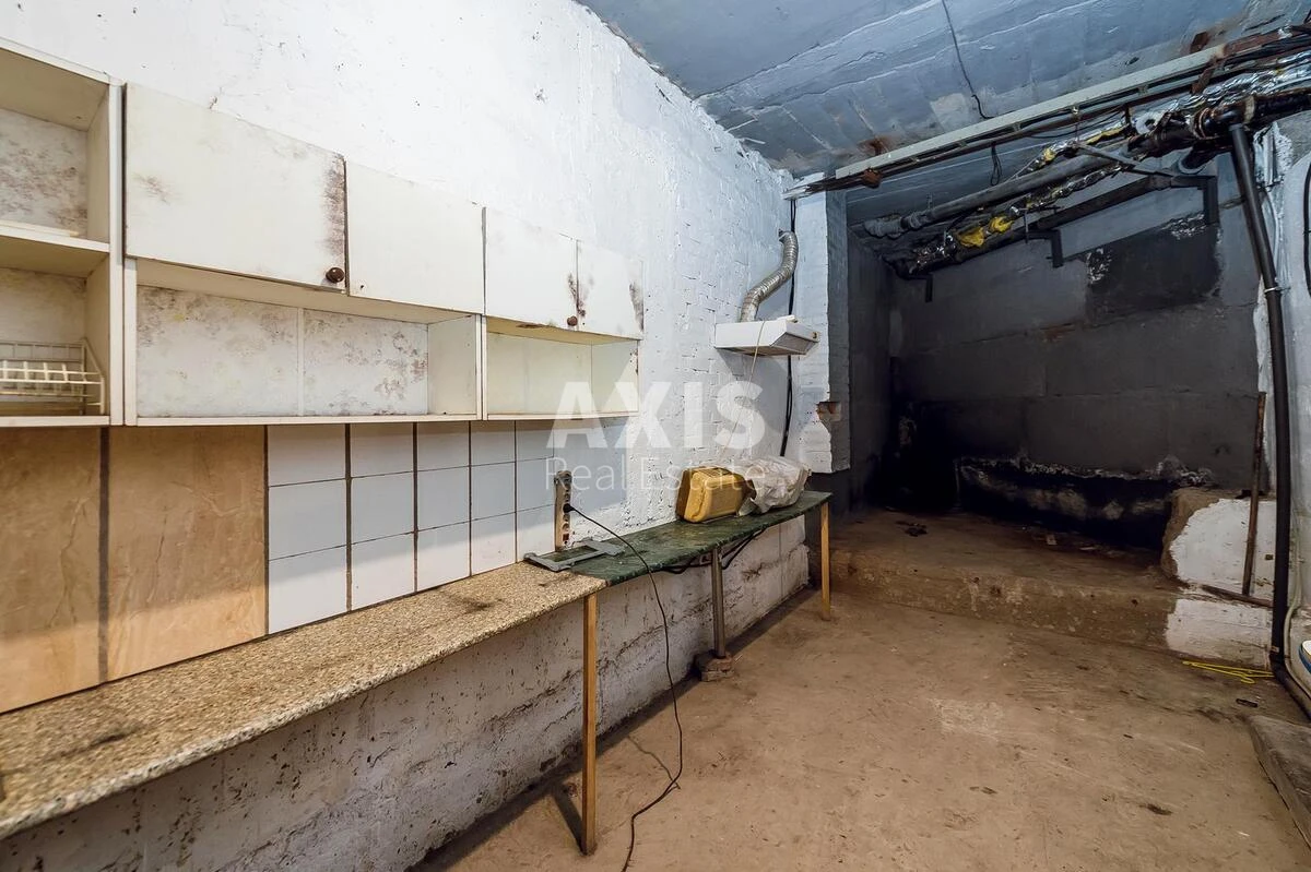 Service object vul. Trostjanec'ka forty-nine A, 176m2639315