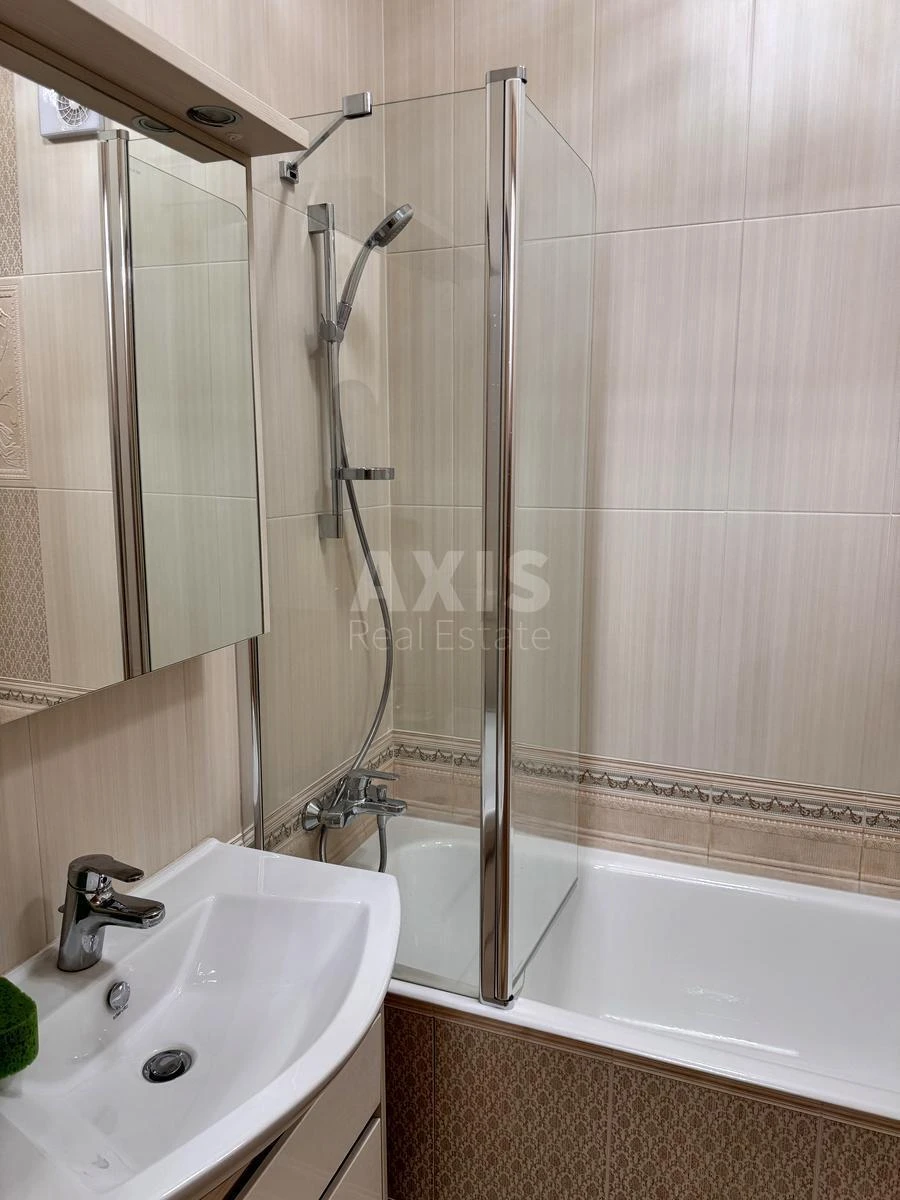 3к квартира ул. Симферопольская 9701567