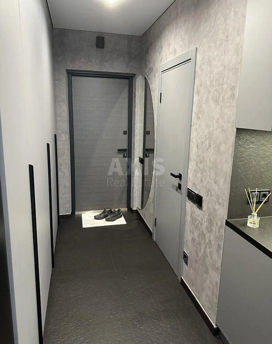 1k apartment vul. Berkovec'ka 4Д654954