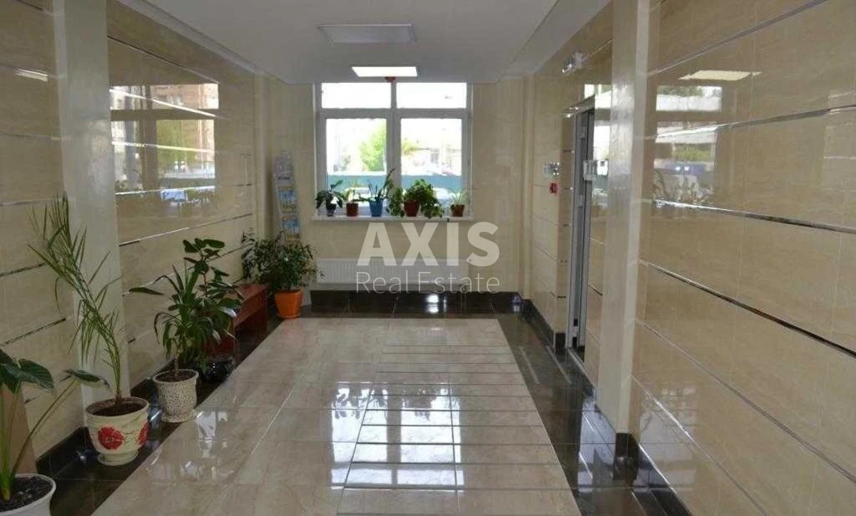 1k apartment vul. Bogdanivs'ka 7А358000