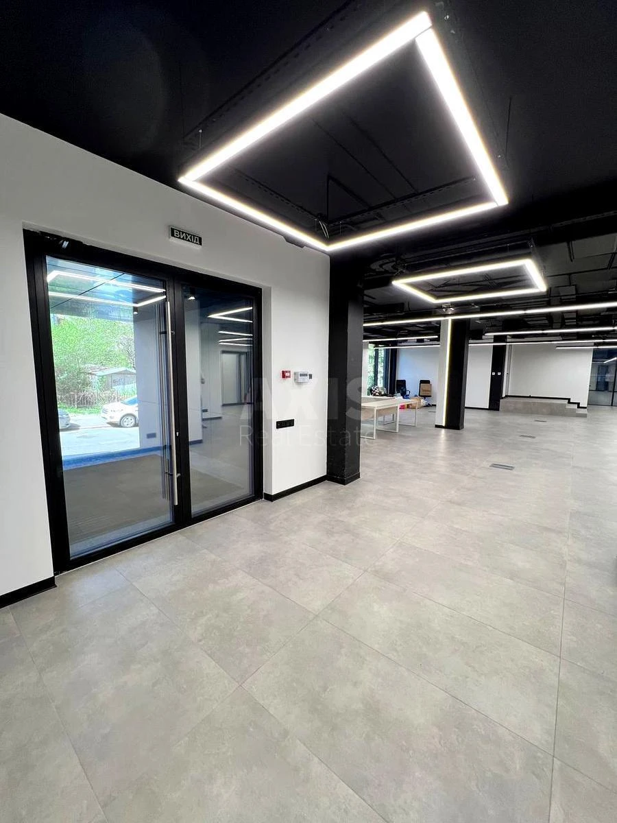 Office vul. Krasylivs'ka 9, 318m2704840