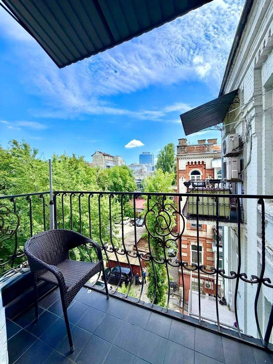 3k apartment vul. Antonovycha 23705647