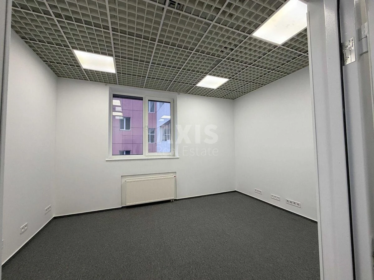 Office vul. Simyi Prakhovykh 52, 577m2680157