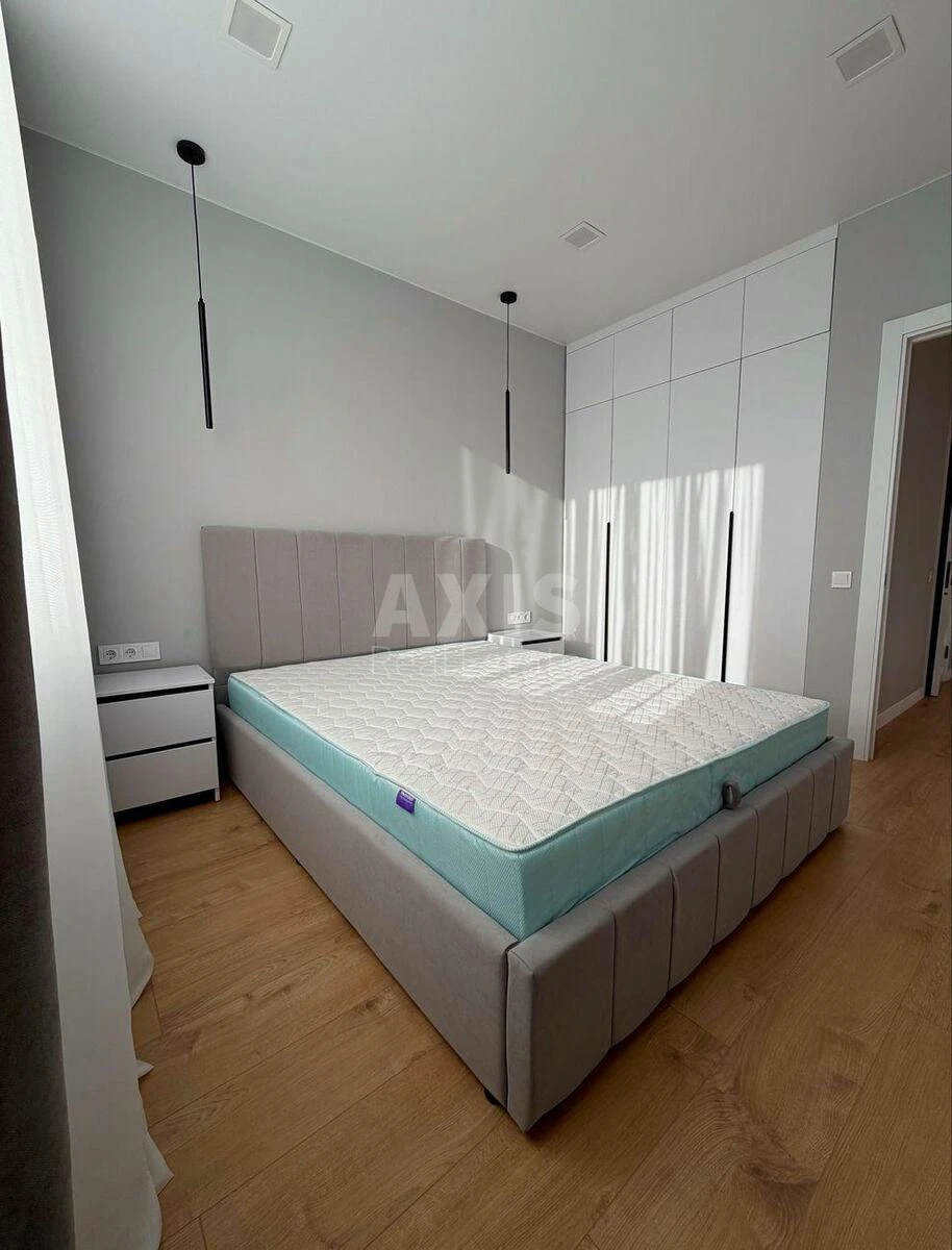 1k apartment vul. Rodyny Kristeriv 14676305