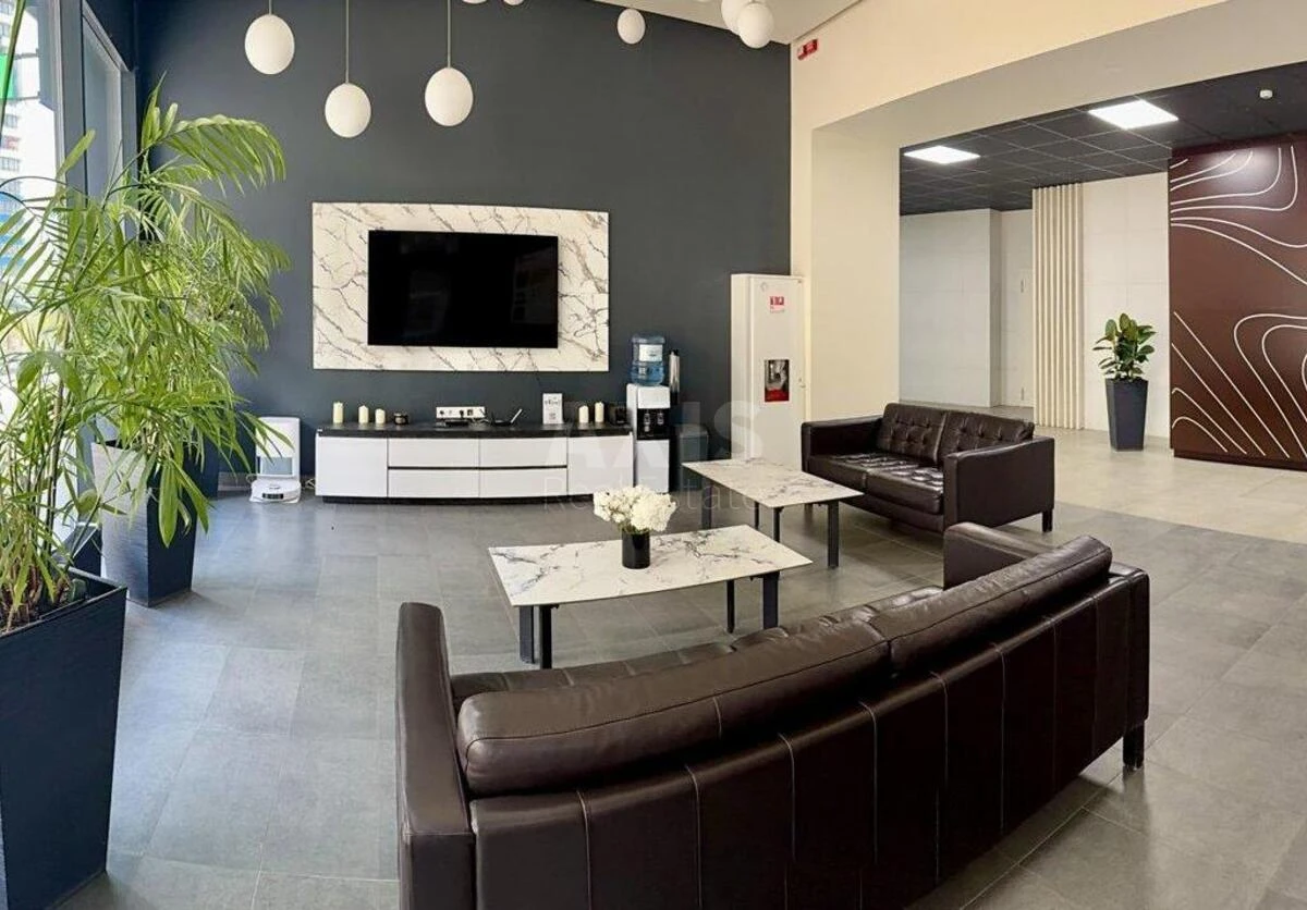 3k apartment nab. Dniprovs'ka 15676826