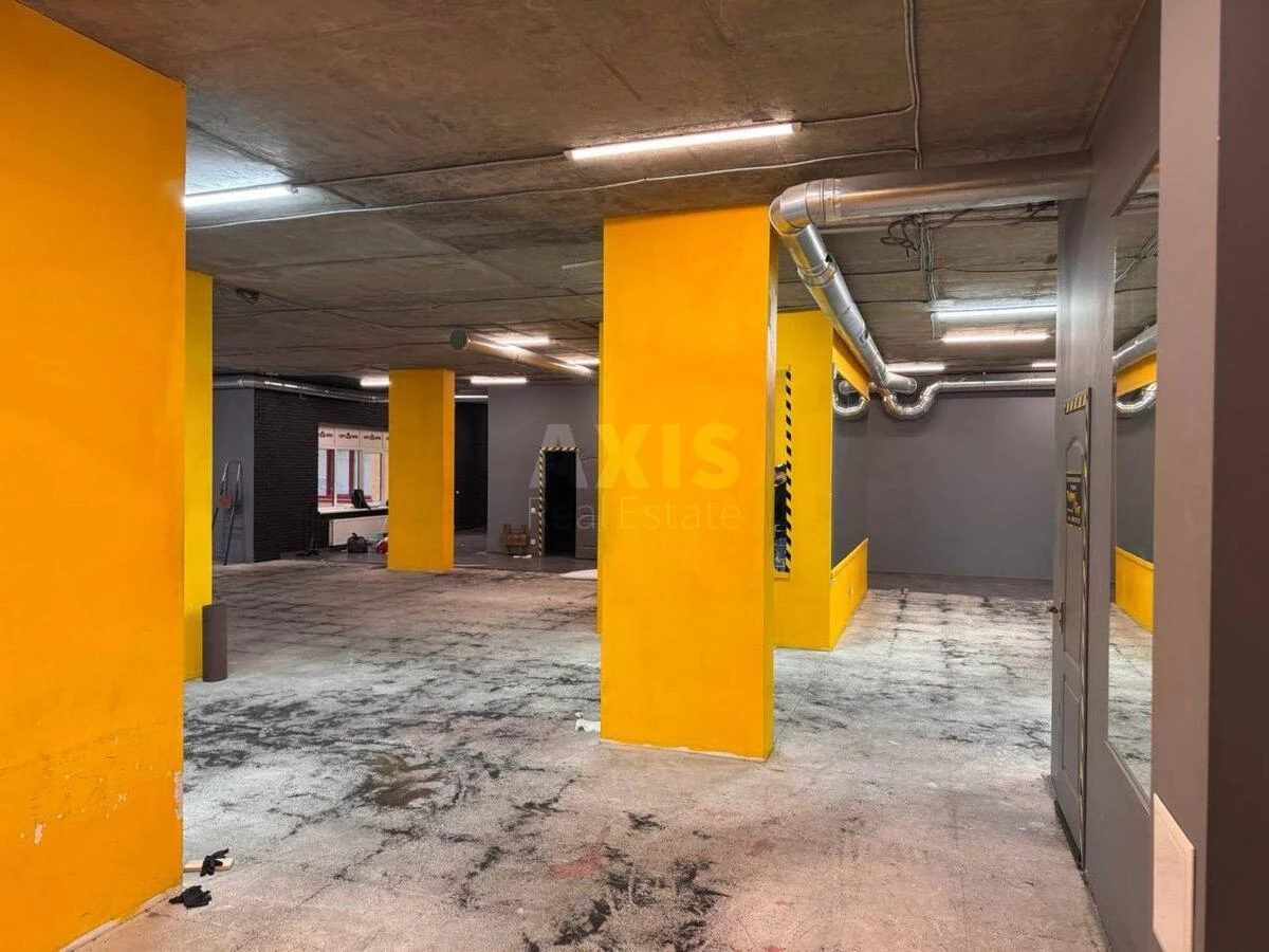 Объект торговли ул. Евгения Коновальца 36, 323м2667614