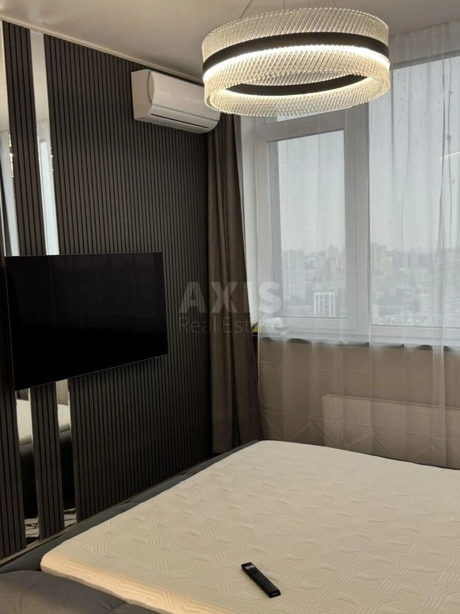 2k apartment pr-t Berestejskij 11Б683773