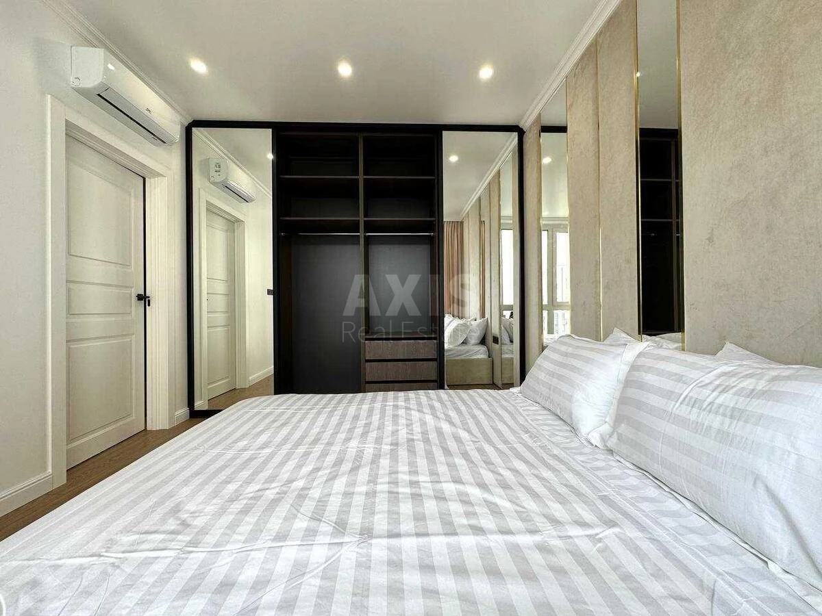 2k apartment vul. Zarichna 16712617