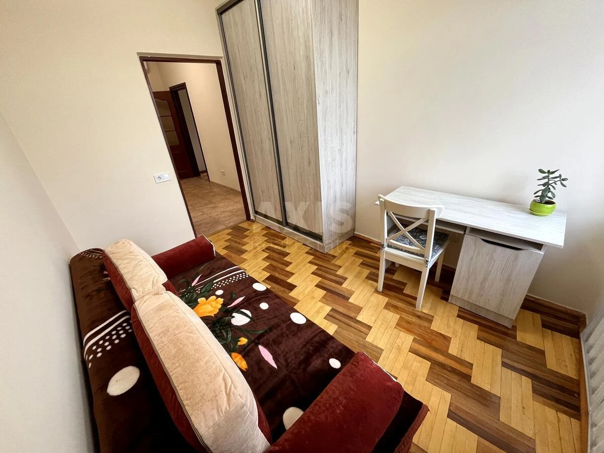 3k apartment vul. Mel'nykova 18А622731