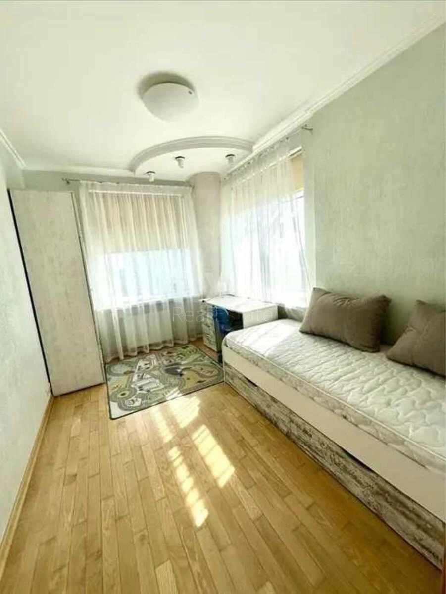 4к квартира ул. Львовская 22688153