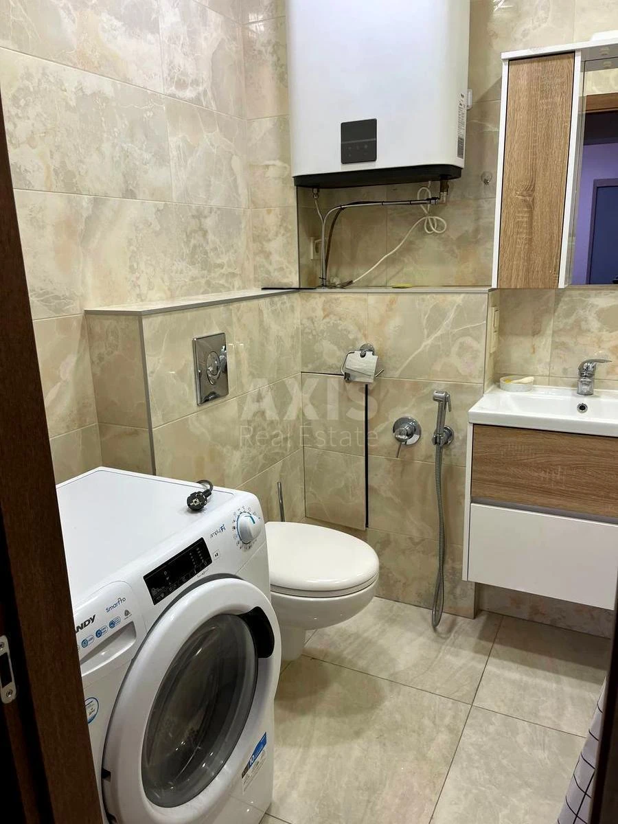 1k apartment vul. Revuc'kogo 54704026