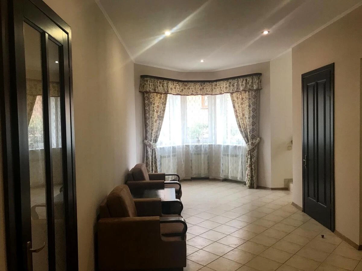 House vul. Bogatyrs'ka, 438m2, Kyiv city704258