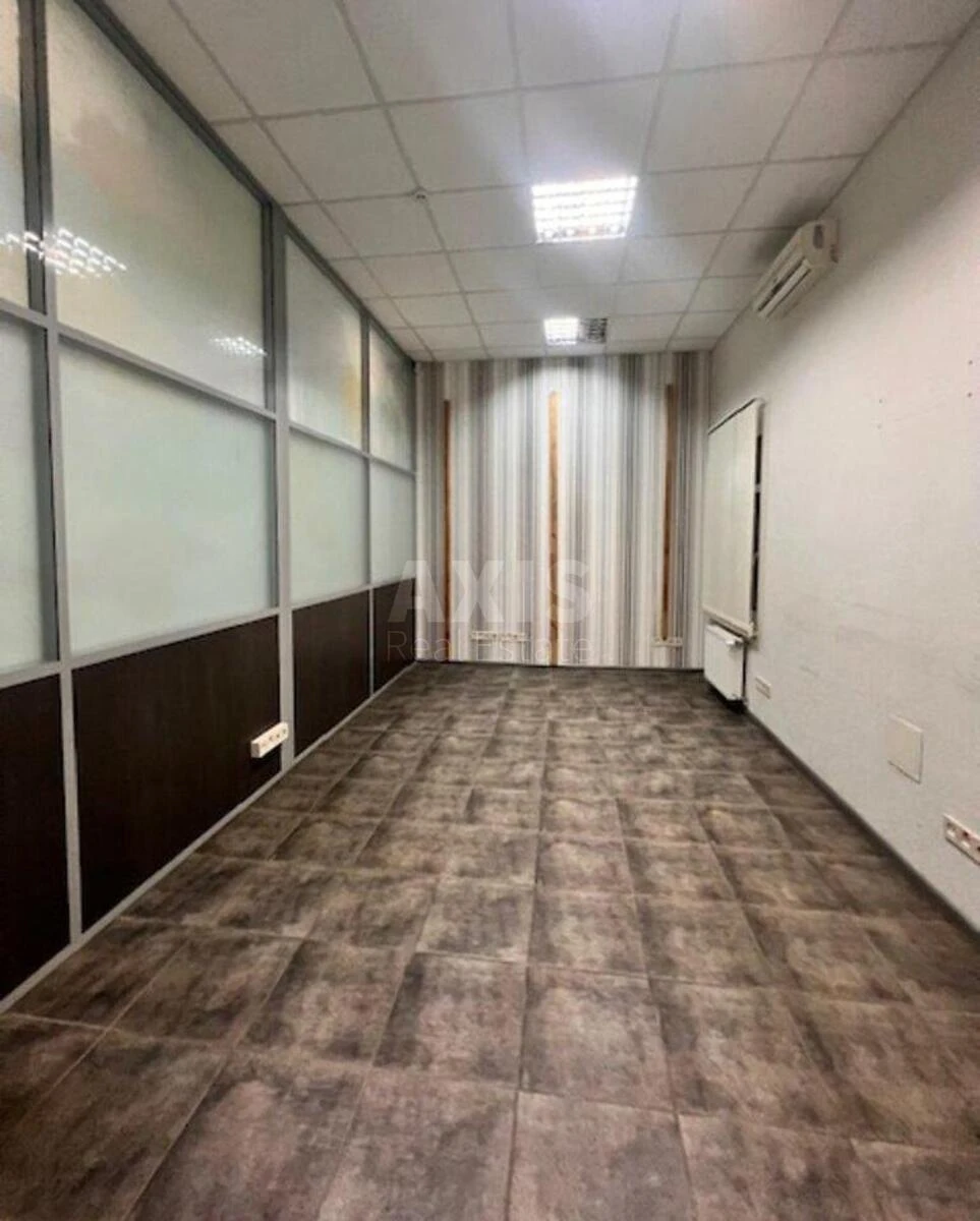 Office prov. Kyjanivs'kyj 3/5, 276m2673346
