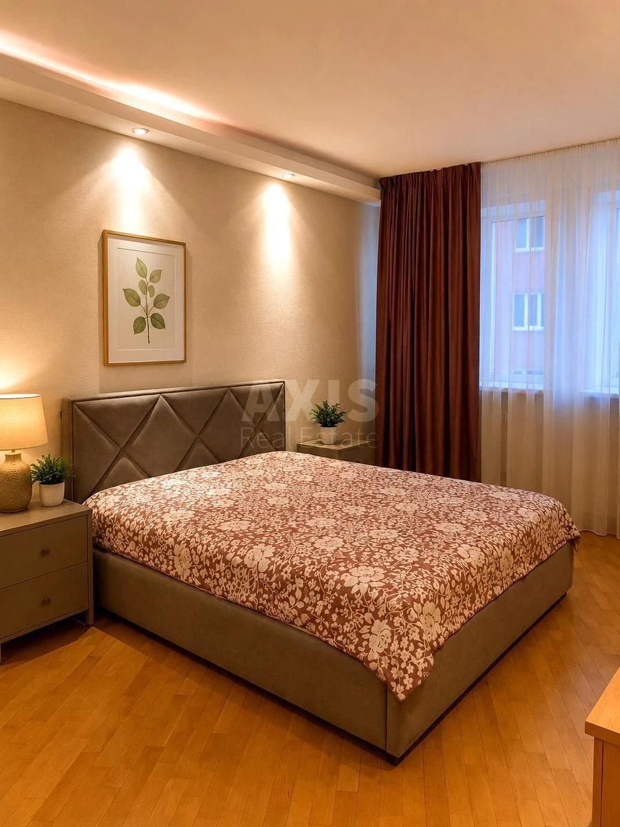1к квартира ул. Ахматовой Анны 13689795