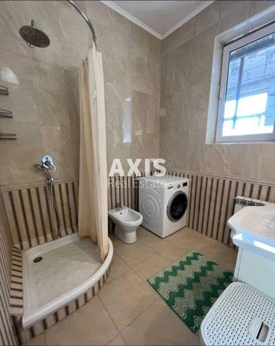 Дoм пер. Тупиковый 2-й, 283м2, город Киев510092