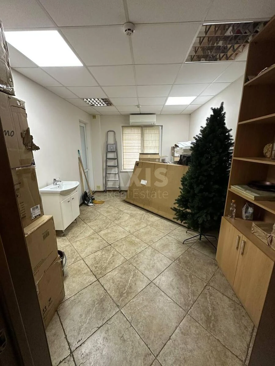 Объект торговли пр-т Гонгадзе Георгия 18, 155м2646198