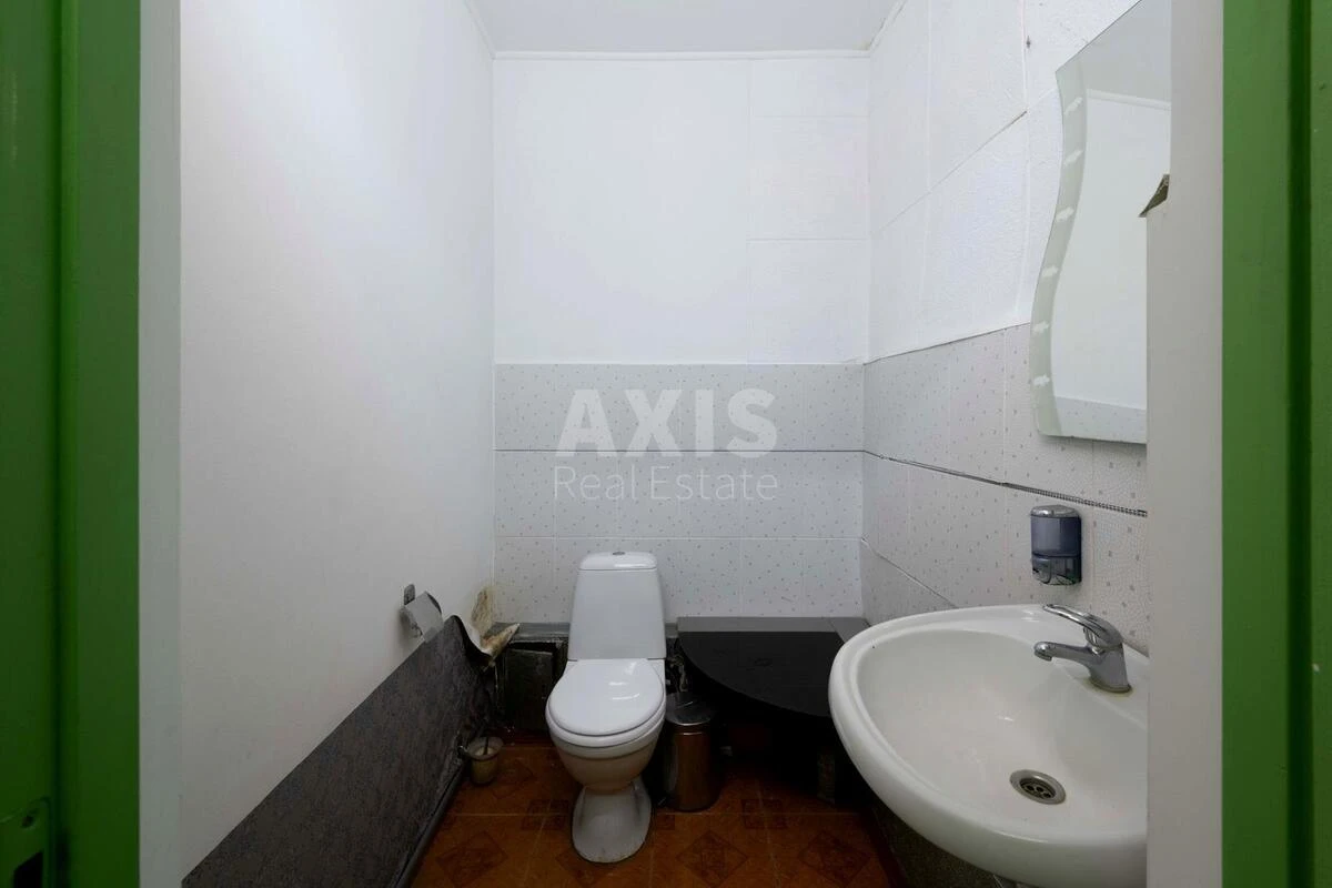 Офис ул. Антоновича 95, 49м26452610